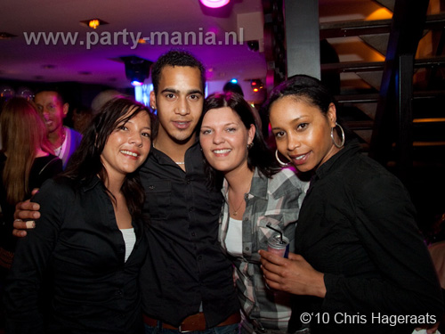 100401_045_mcissy_bday_base_square_partymania