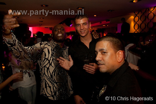 100401_056_mcissy_bday_base_square_partymania