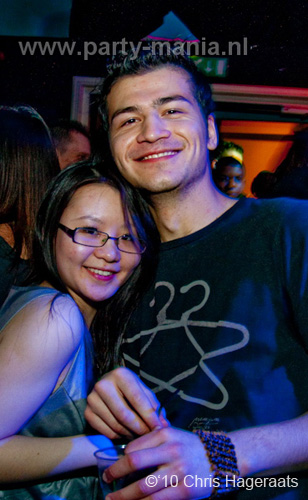 100402_088_i_love_college_partymania