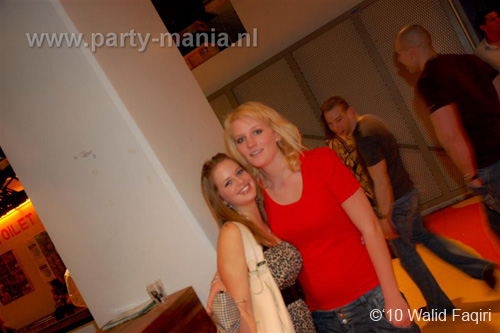 100403_004_los_partymania