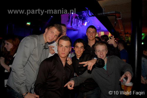 100403_017_los_partymania