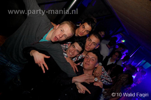 100403_037_los_partymania