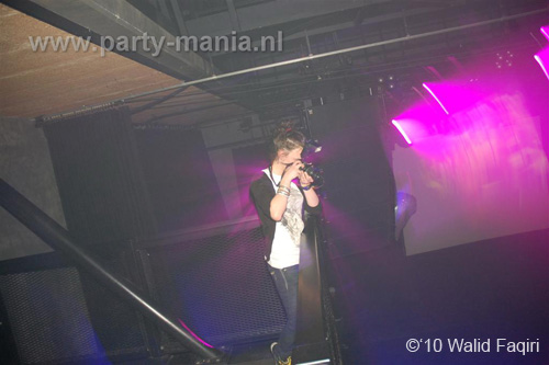 100403_043_los_partymania