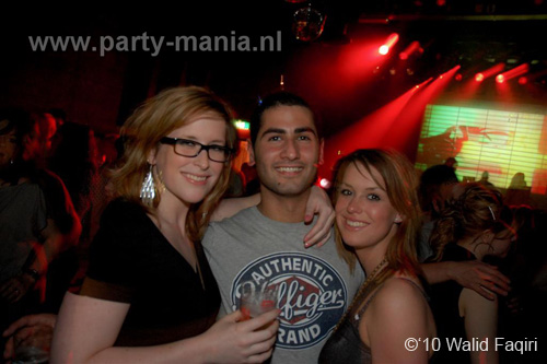 100403_053_los_partymania