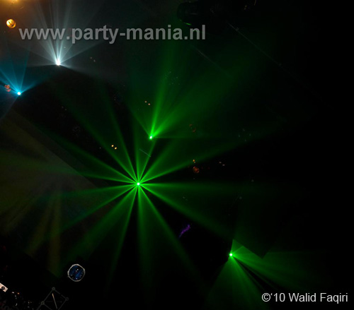 100403_118_los_partymania