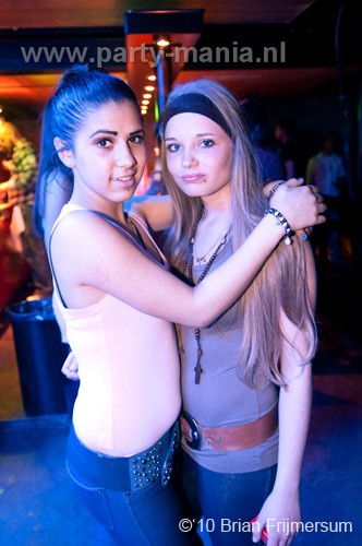 100404_044_michel_de_hey_partymania