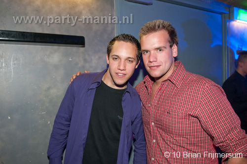 100404_061_michel_de_hey_partymania
