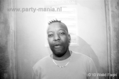 100409_045_havana_partymania