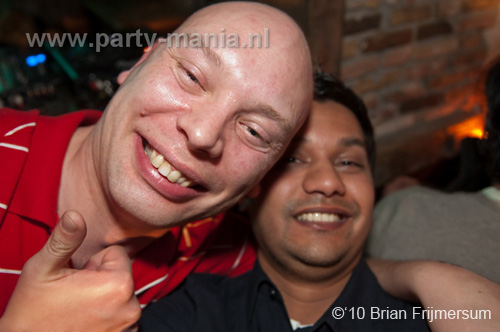 100416_057_hier_en_toen_partymania