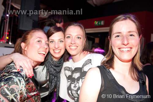 100417_051_80s_90s_partymania