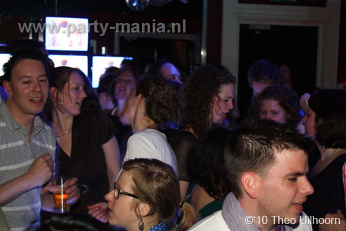 100417_037_80s_90s_partymania