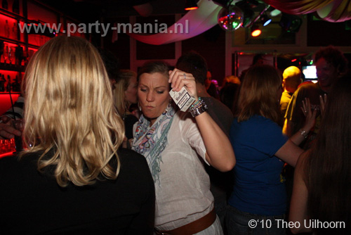 100417_038_80s_90s_partymania