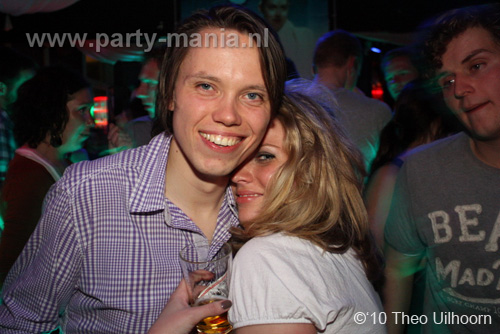 100417_043_80s_90s_partymania