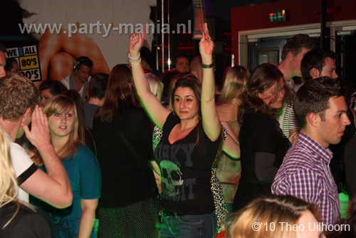 100417_066_80s_90s_partymania