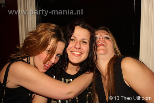 100417_071_80s_90s_partymania