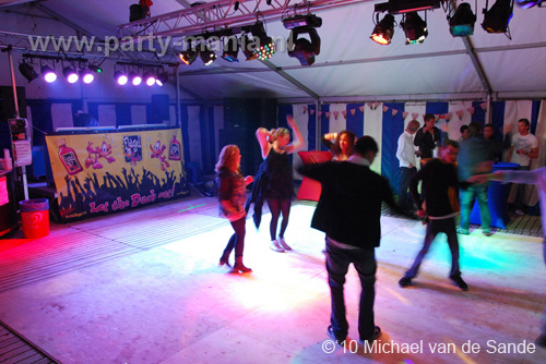 100423_015_stund_xl_partymania