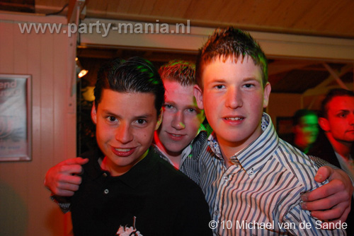 100423_088_stund_xl_partymania