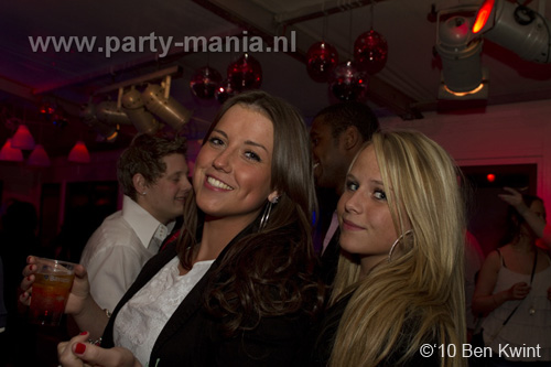 100424_010_los_partymania