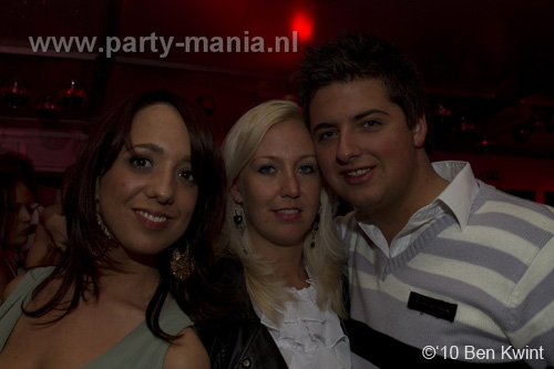 100424_025_los_partymania