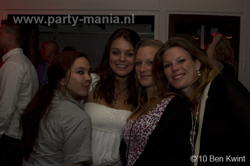 100424_029_los_partymania