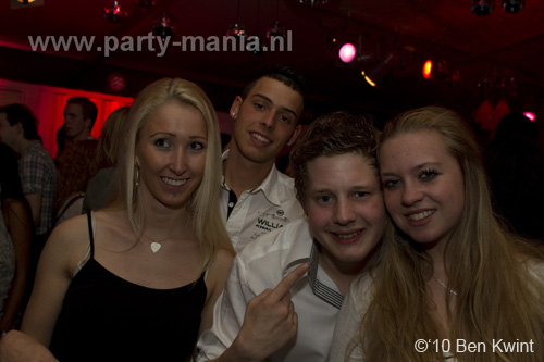 100424_030_los_partymania