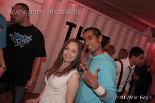 100424_035_los_partymania