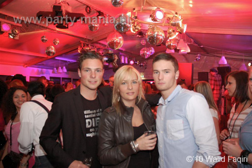 100424_038_los_partymania