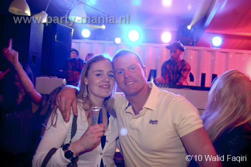 100424_049_los_partymania