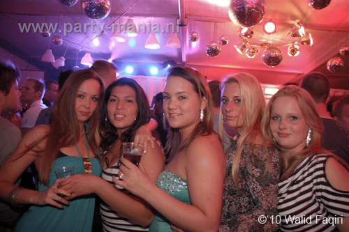 100424_053_los_partymania