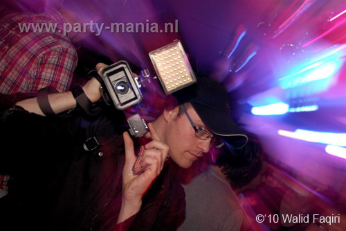 100424_054_los_partymania
