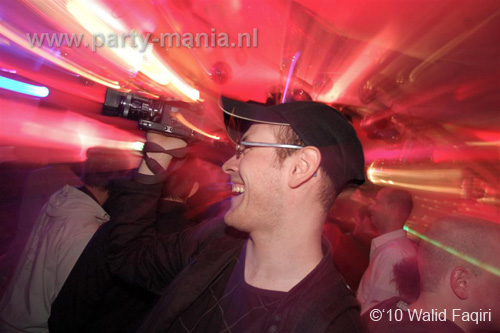 100424_058_los_partymania