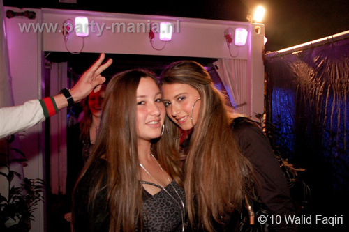 100424_063_los_partymania