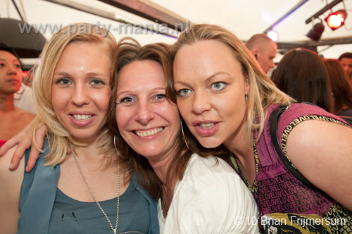 100425_020_wij_partymania