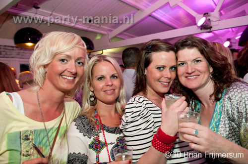 100425_040_wij_partymania