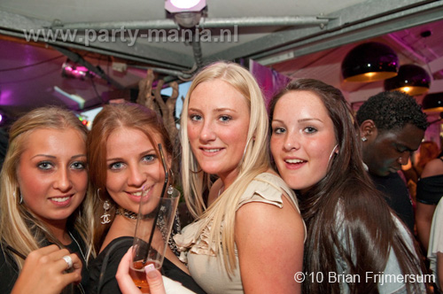 100425_041_wij_partymania