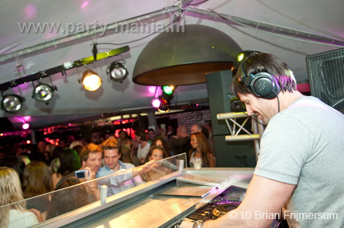 100425_065_wij_partymania