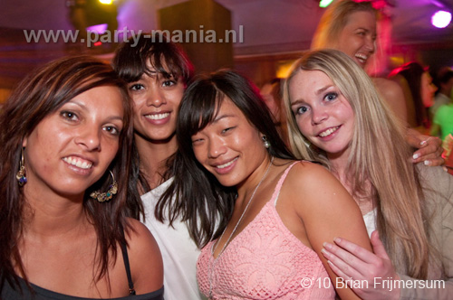 100425_074_wij_partymania