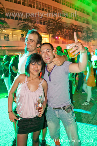 100429_005_billytheklit_partymania