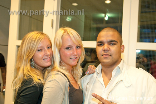 100429_024_billytheklit_partymania