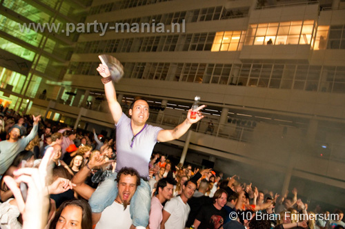 100429_038_billytheklit_partymania