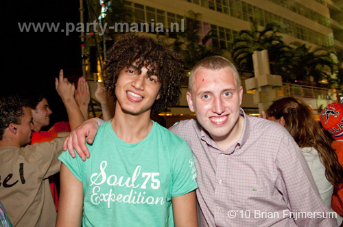 100429_084_billytheklit_partymania