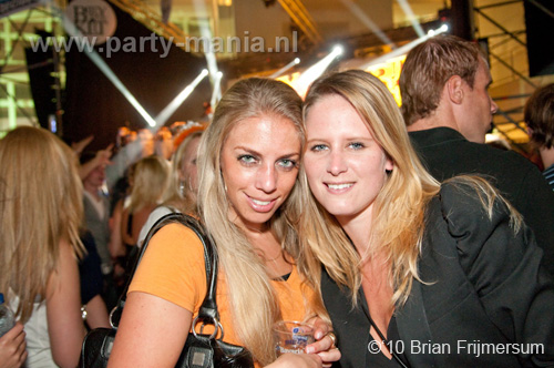 100429_101_billytheklit_partymania