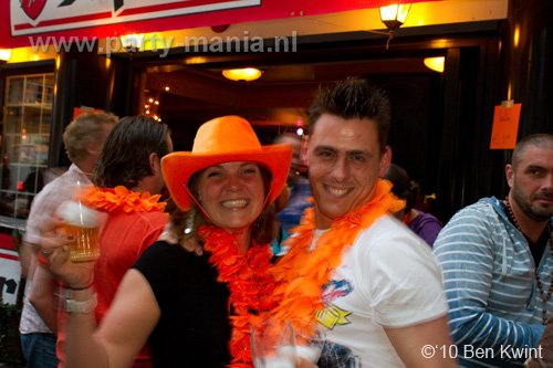 100429_001_koninginnenacht_partymania