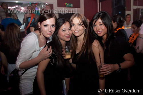 100429_000_le_paris_partymania