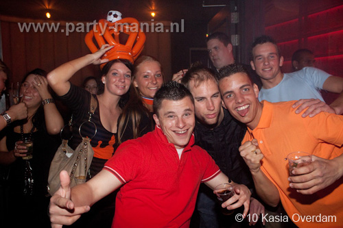 100429_038_le_paris_partymania