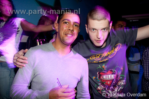 100429_046_le_paris_partymania