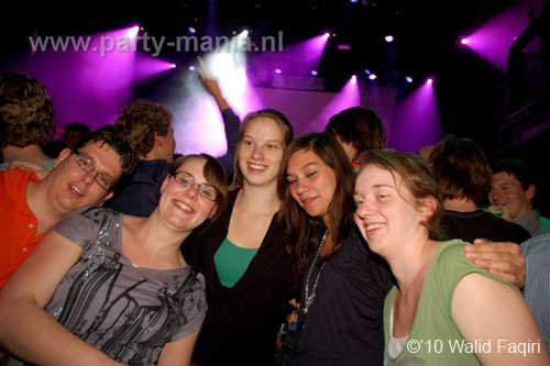 100429_010_paard_partymania