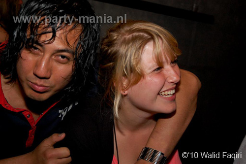 100429_017_paard_partymania