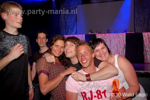 100429_019_paard_partymania