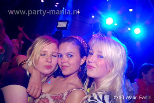 100429_025_paard_partymania